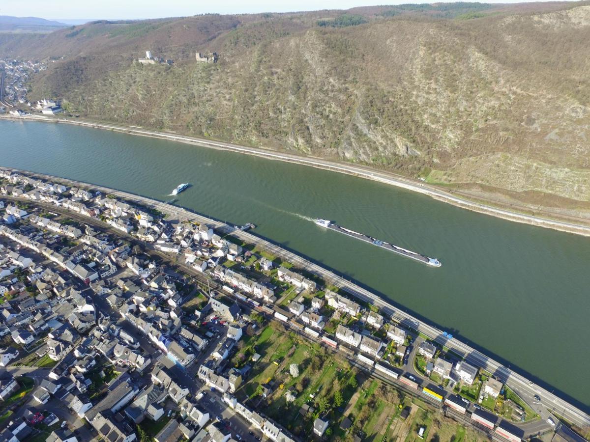 Rheinzeit Beim Toni